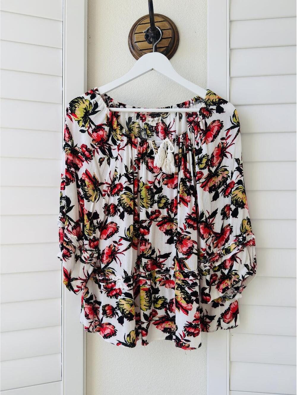Rachael & Chloe Floral Peasant Blouse Size L
